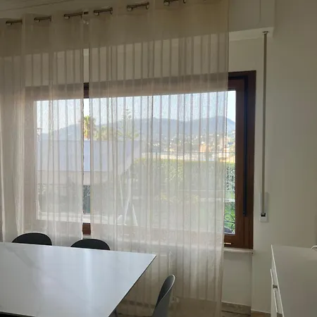 Welcome Riviera - Ruentes 87, Splendido Vista Mare Con Giardino Interamente Ristrutturato Nel 2025 アパート ラッパロ