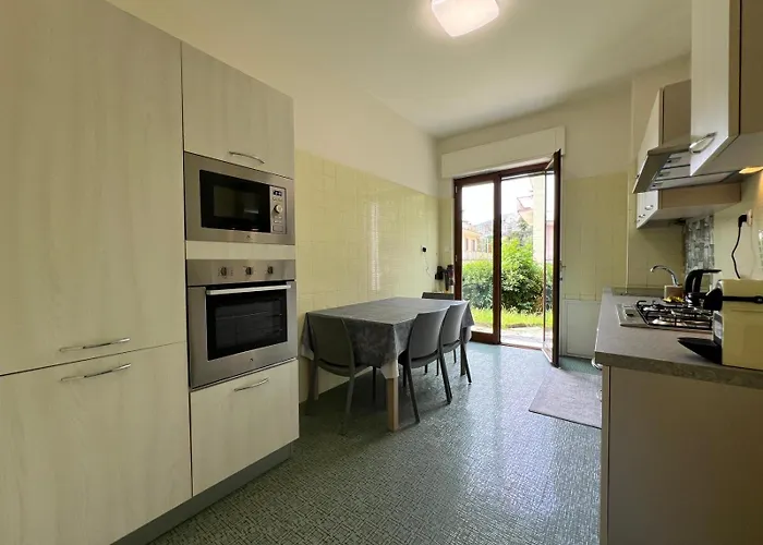 Welcome Riviera - Ruentes 87, Splendido Vista Mare Con Giardino Interamente Ristrutturato Nel 2025 Apartman *
