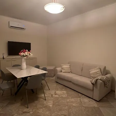 Welcome Riviera - Ruentes 87, Splendido Vista Mare Con Giardino Interamente Ristrutturato Nel 2025 Apartment *